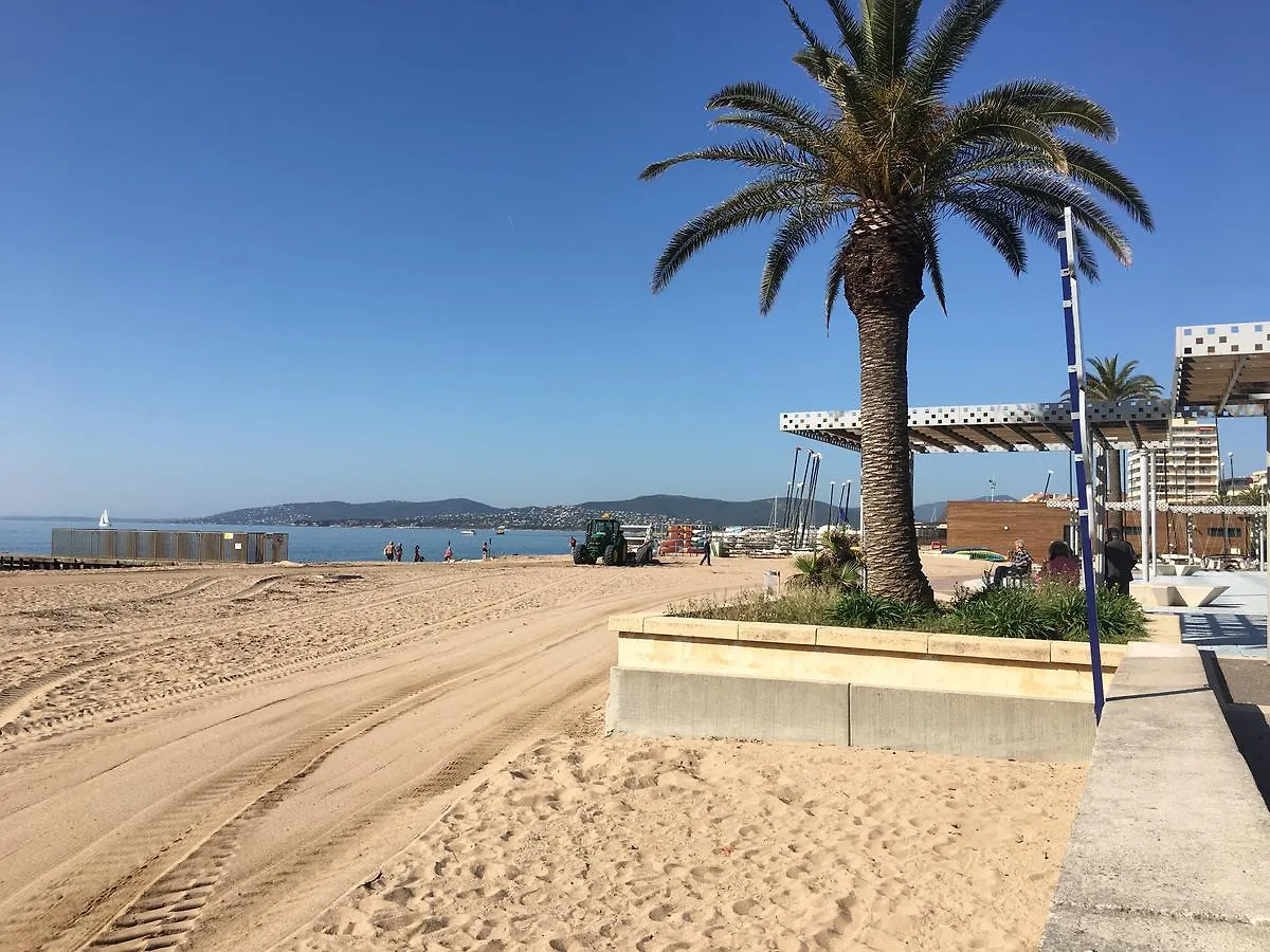 Les Pins Maritimes Apartment Frejus
