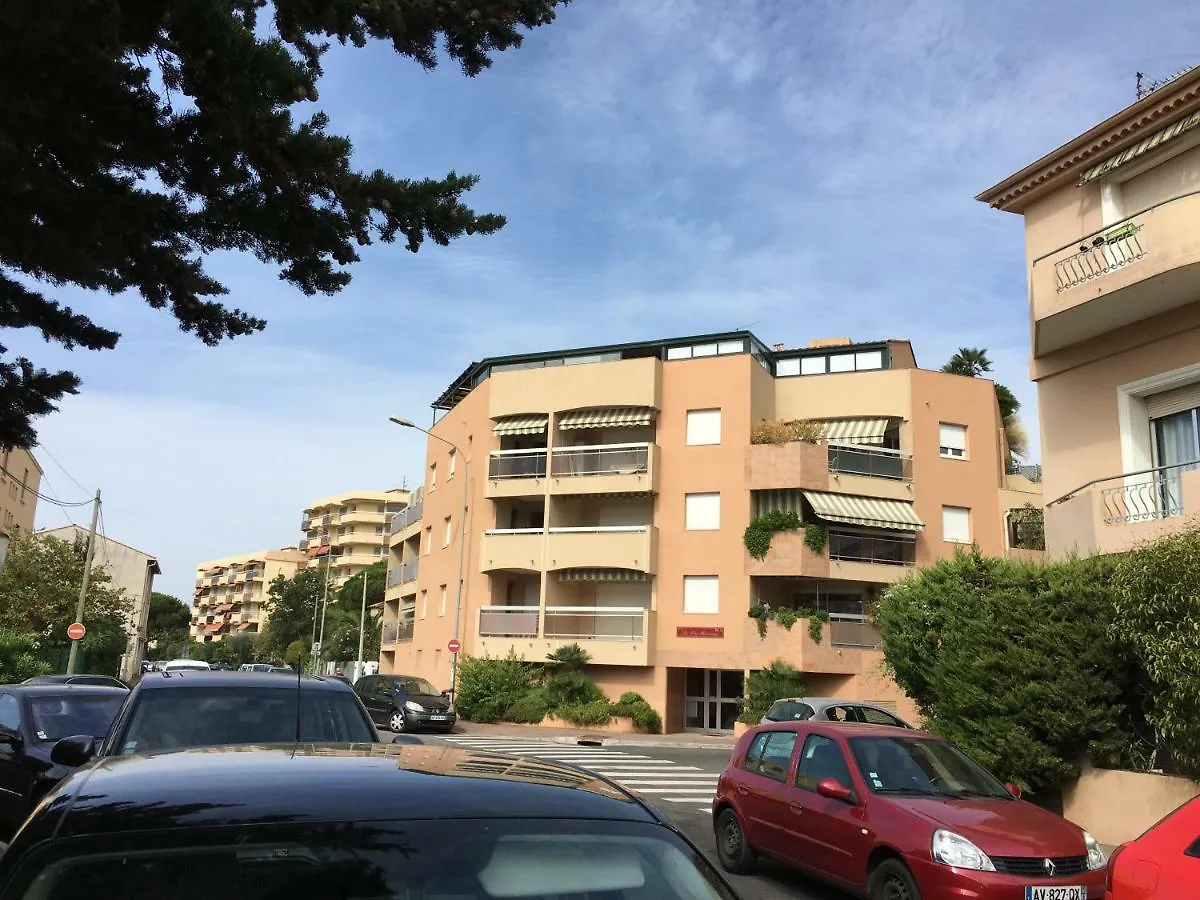 Les Pins Maritimes Apartment Frejus 0*,